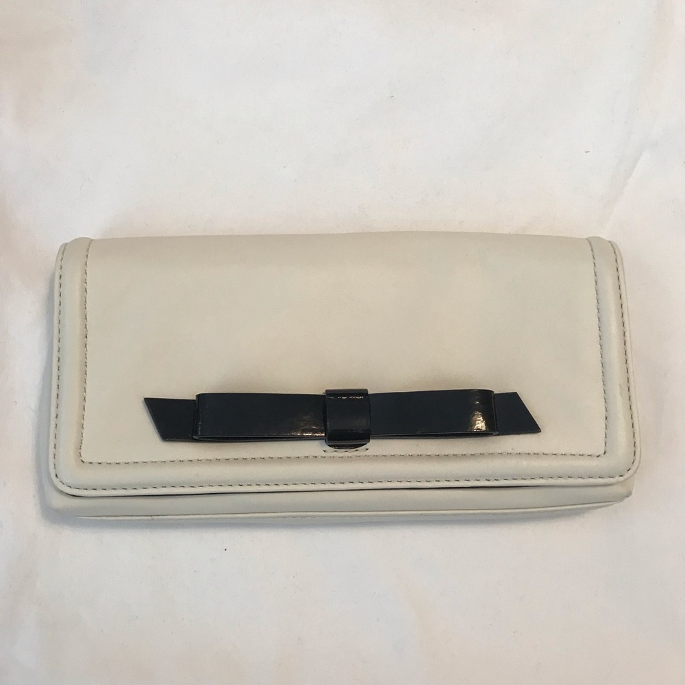 Kate Spade Keira Chelsea Park Leather Clutch